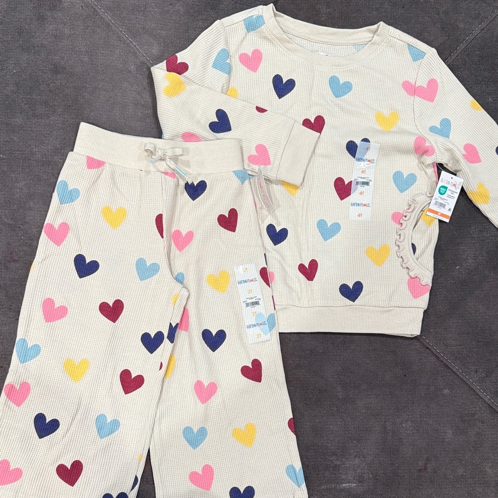 Heart Pattern Girls Set